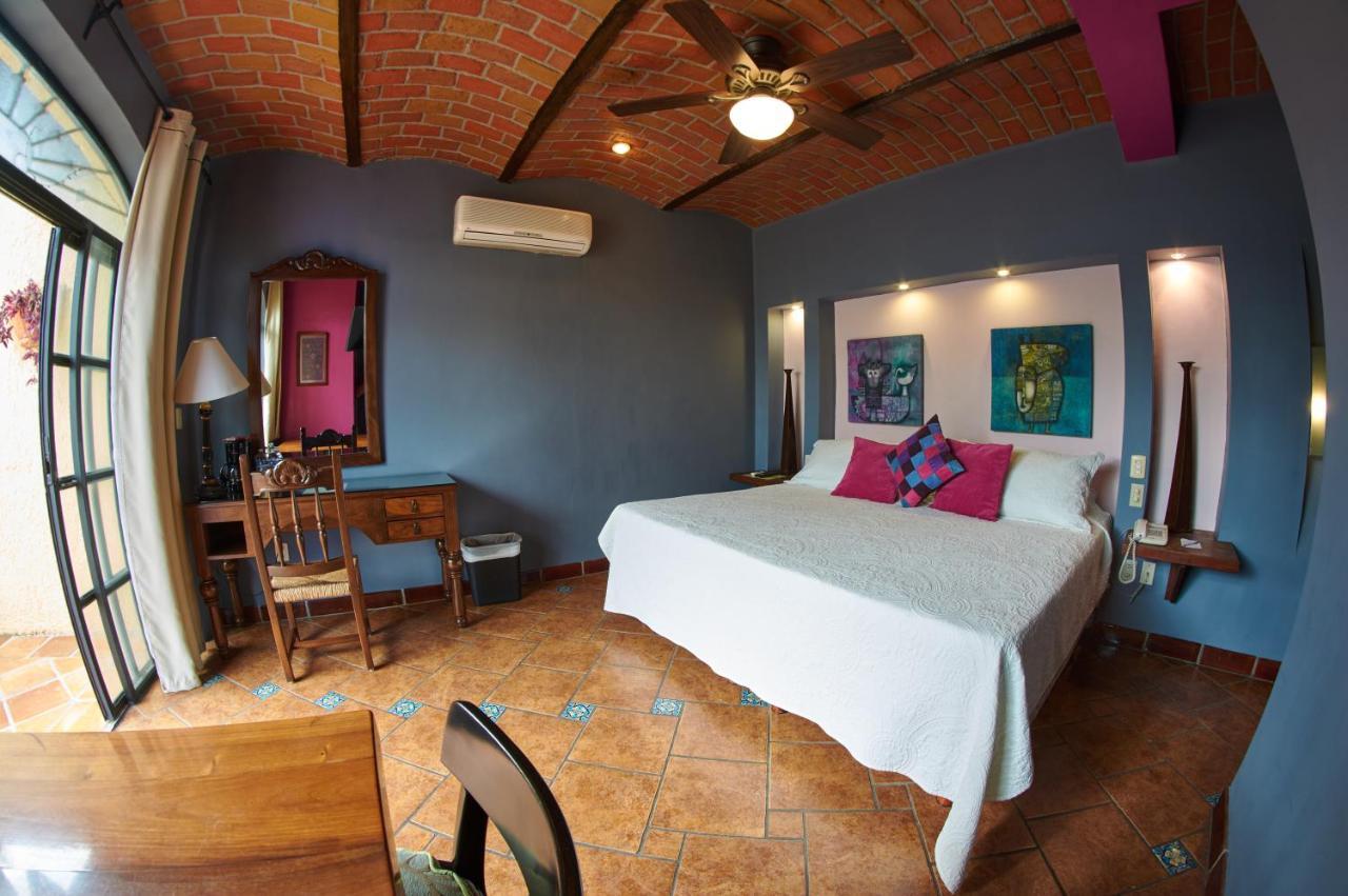 La Villa Del Ensueno Boutique Hotel Tlaquepaque Exterior photo