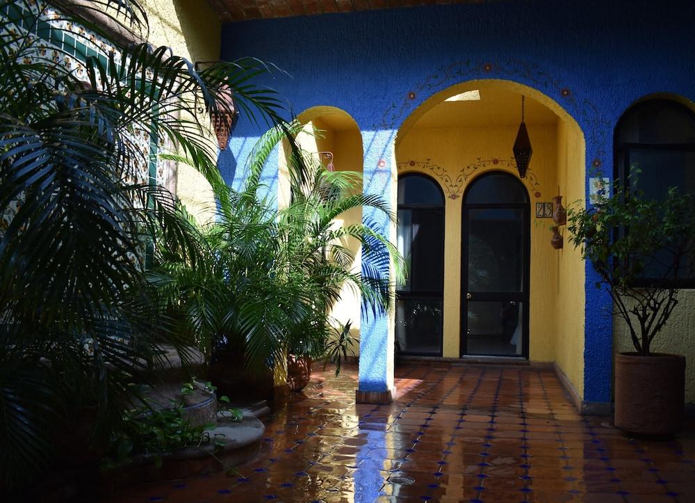 La Villa Del Ensueno Boutique Hotel Tlaquepaque Exterior photo
