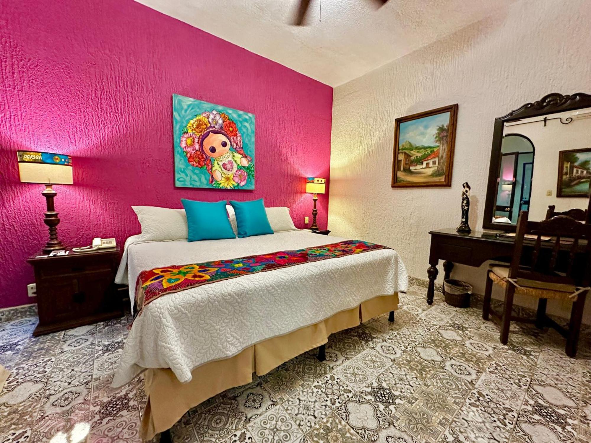 La Villa Del Ensueno Boutique Hotel Tlaquepaque Exterior photo
